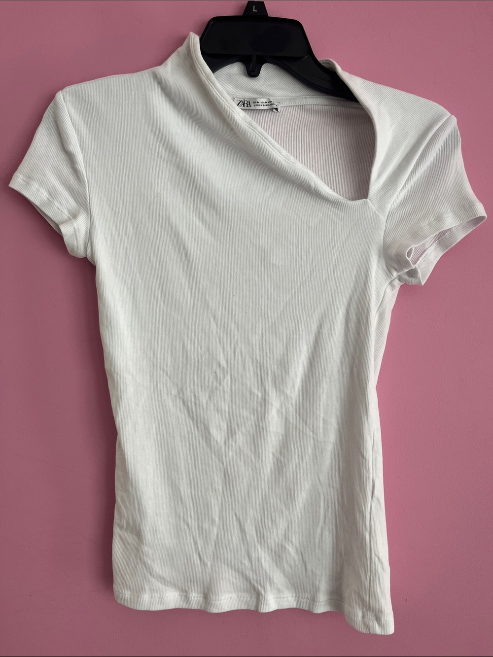 Zara White Ribbed Short Sleeve Tee with Asymmetric Neckline
